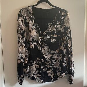 White House Black Market Top